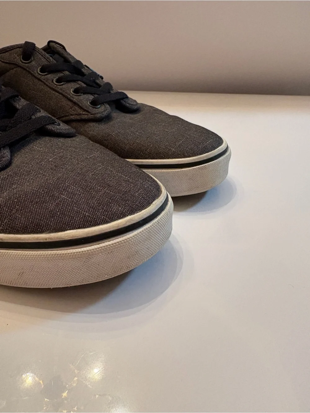 Vans Men's Low-Top Canvas Sneakers in Charcoal Gray